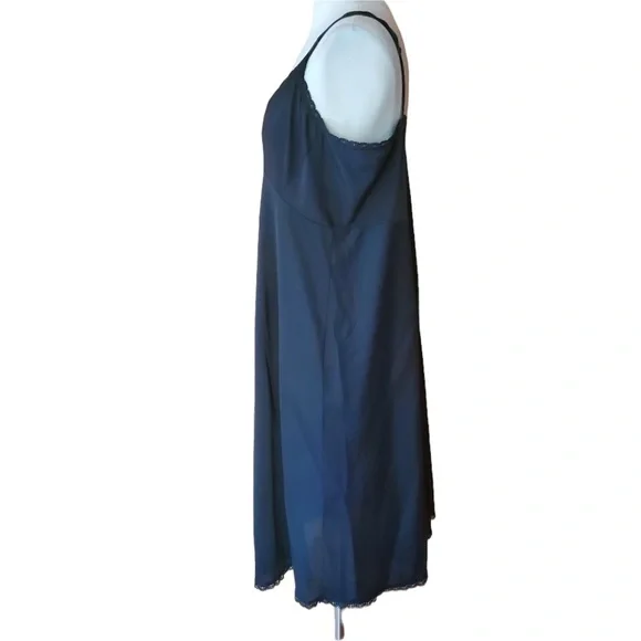 Vintage Shadowline‎ Black Lace Trim Slip/Nightgown - Picture 4 of 6